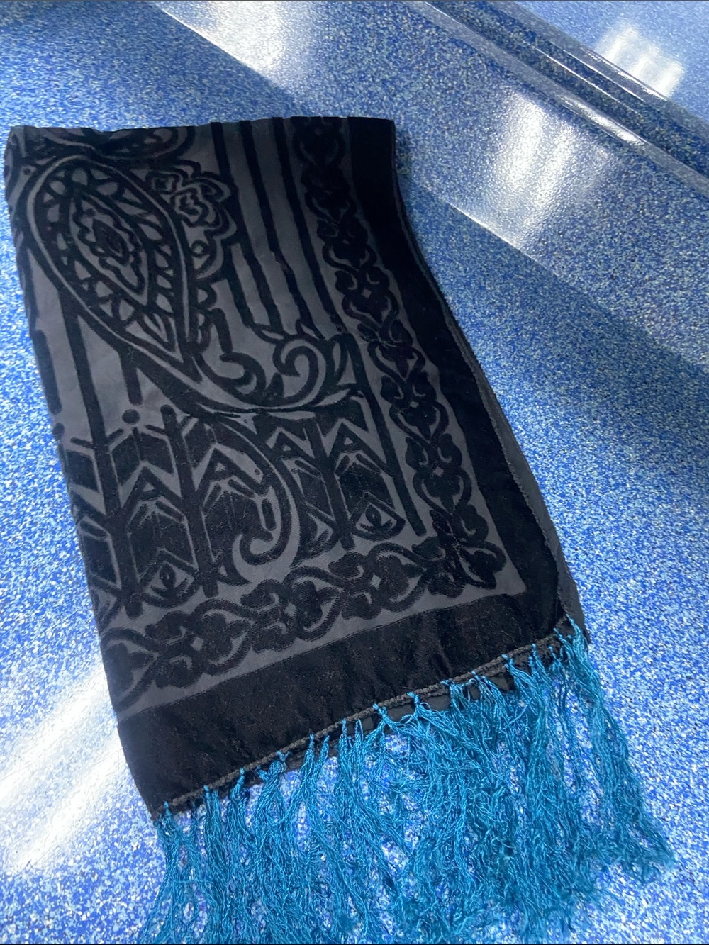 Black & Teal Patterned Fringe Scarf